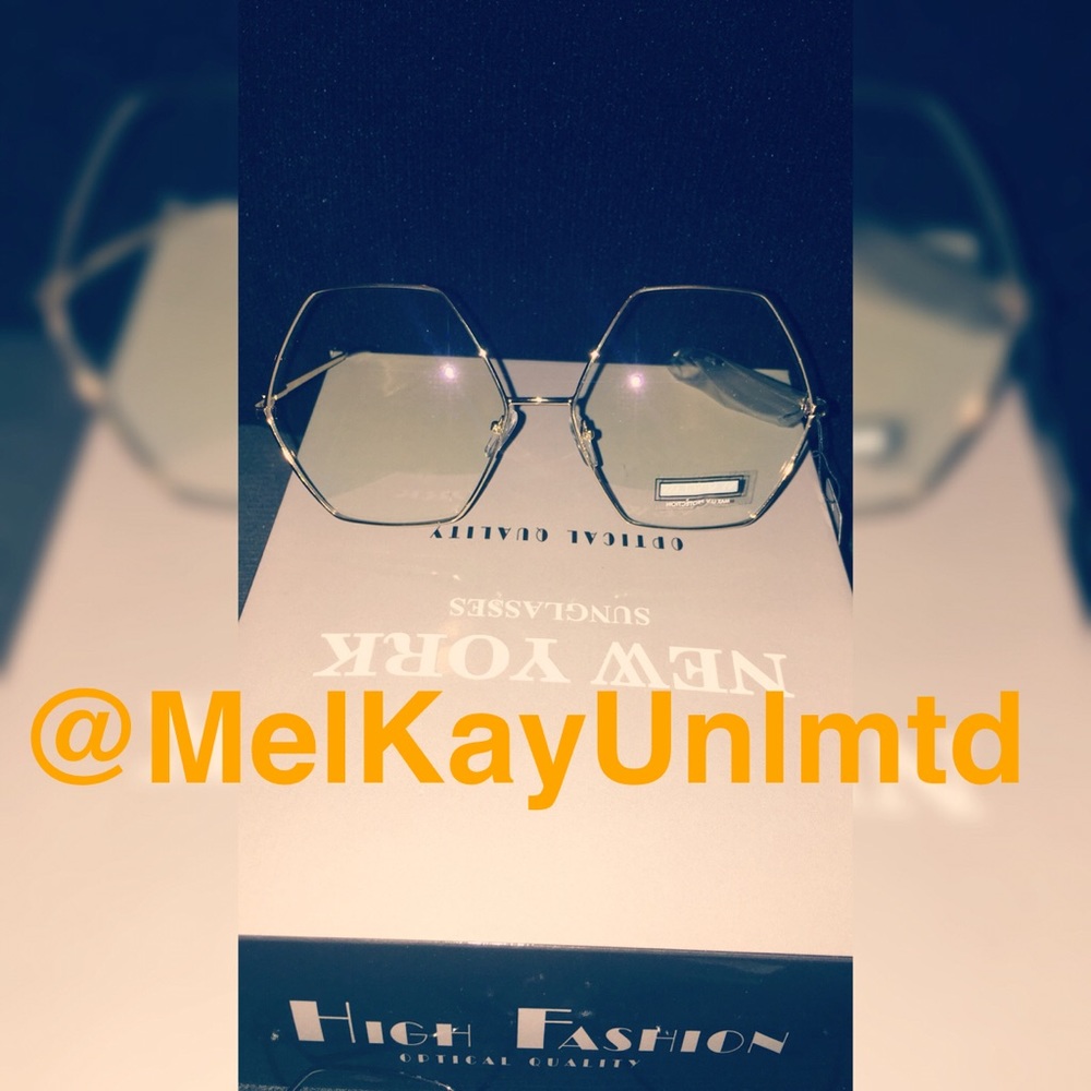 Fashion glasses
